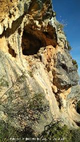 Peñas de Castro. Abrigo alto en la cara este